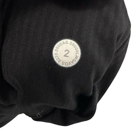 Lululemon Womens Dance Studio Crop 25" Pant Sz 2 Black Sweat-Wicking Lightweight - Picture 12 of 12